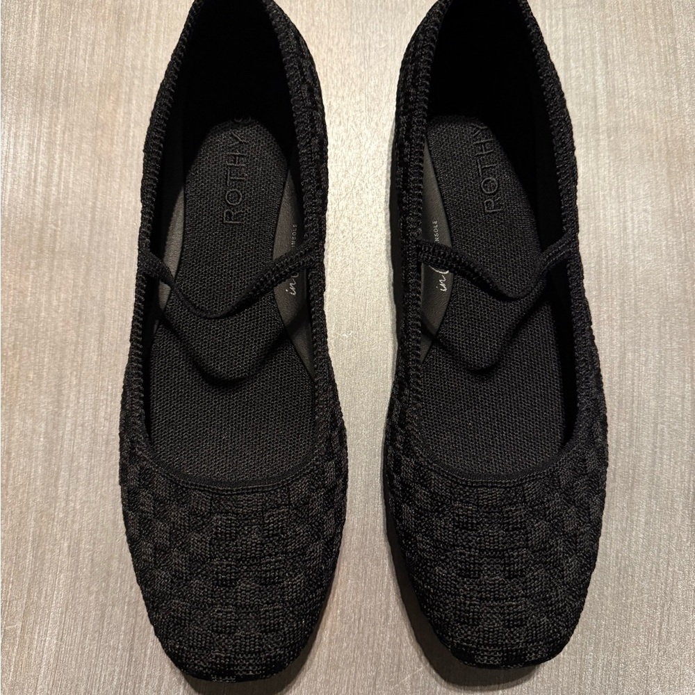 Rothy's Women's Textured Black Flats NWOT